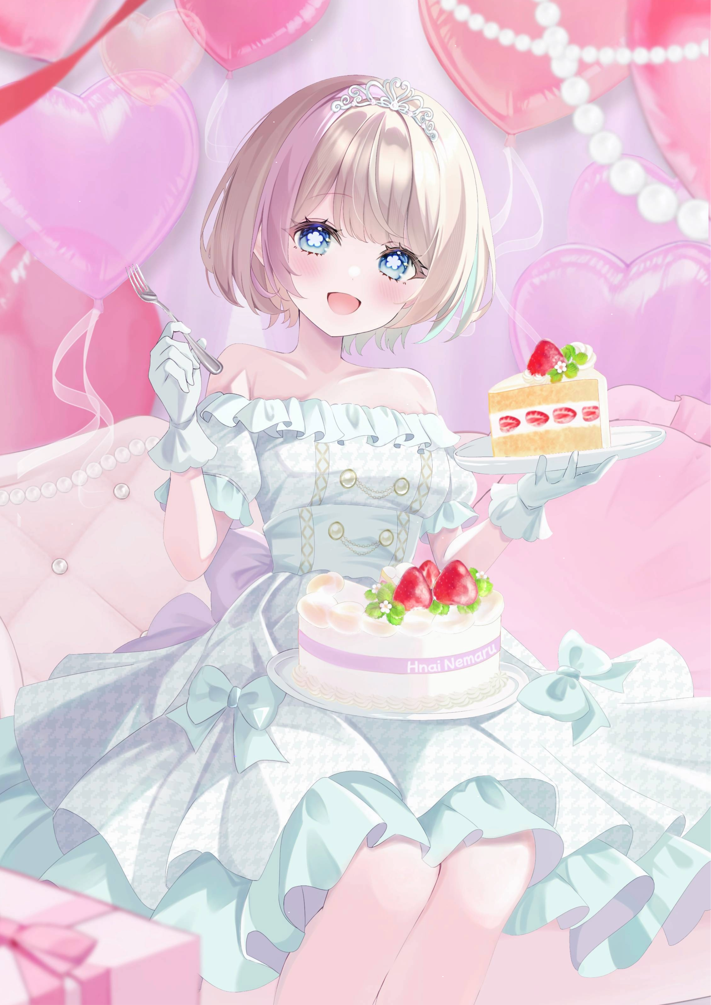 ケーキを手にした花井ねまる